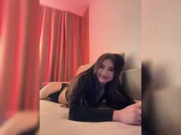 Alliina-leee from bongacams