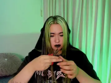 Bongacams Free Live Porn of LilithZenith20