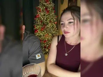 Bongacams Sex Cam of SladenkieVmeste