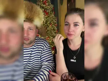 Bongacams Live Sex Cam of SladenkieVmeste