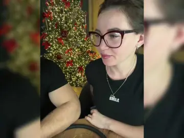 Bongacams Sex Cam of SladenkieVmeste