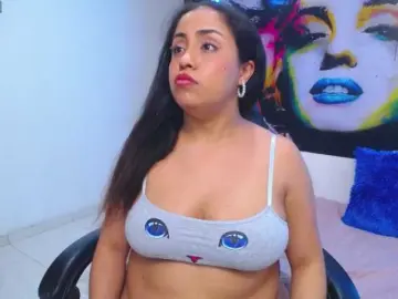 cristal-horny19 from bongacams