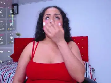 cristal-horny19 from bongacams