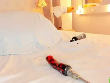 Bongacams Live Sex Cam of julyannaa