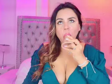 Bongacams Live Sex Cam of Lia-adams