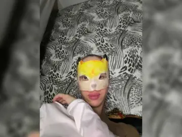 Bongacams Live Sex Cam of RedHair13