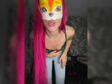 Bongacams Live Porn of RedHair13