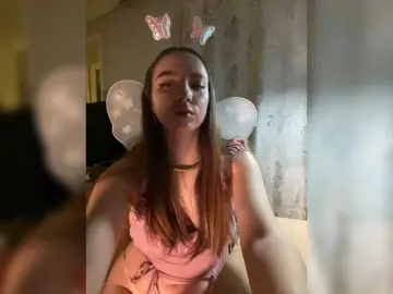 Bongacams Sex Cam of OlaChikaMamasita