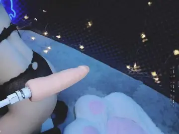 Bongacams Adult Webcam of LISA-ALYSSA