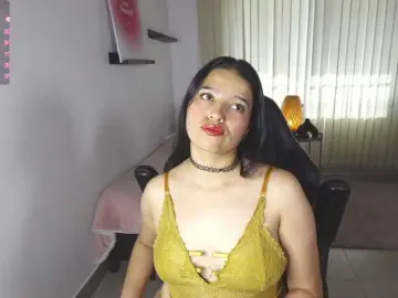 Bongacams Nude Webcam of Min-Yuna