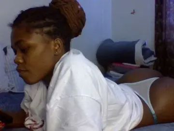 Bongacams Free Porn Cam of QueenJacky