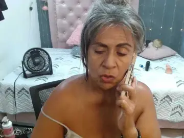 lalisha-96 from bongacams