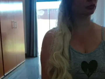 Bongacams Live Sex Cam of Jussara-Milf