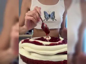 Bongacams Adult Webcam of Cherry-Tip