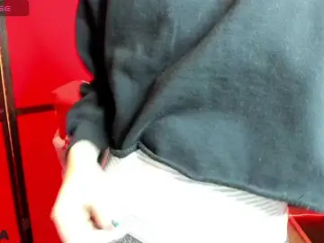 Bongacams Private Sex Chat of KathelinBrik