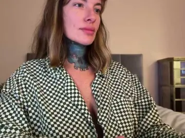 iiixbostonxiii from bongacams