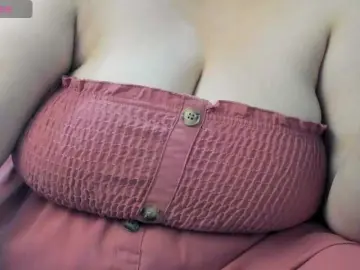 Bongacams Private Sex Chat of MiaOliviaHermosa