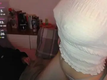 Bongacams Adult Video Chat of Almondmilka