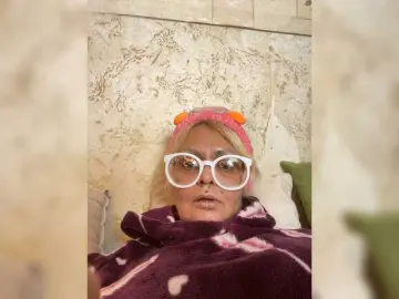 Bongacams Nude Webcam of GardenerofIllusions