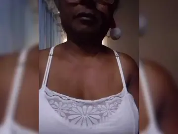 Bongacams Live Sex of hotmomsexy