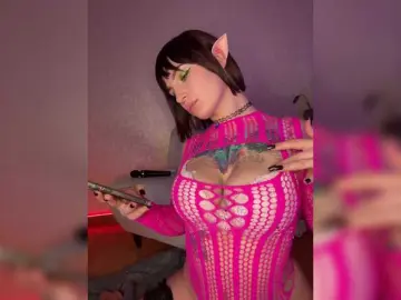 Bongacams Adult Webcam of AbsintheGirl