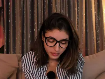 Bongacams Adult Webcams of ShyCollegeBB