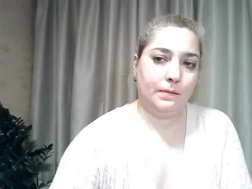 Bongacams Watch Live Sex Cams of KickaIricka