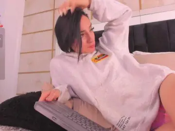 Bongacams Live Sex of RoxyLior