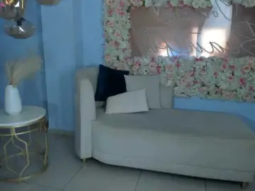 AlessaRomero from bongacams