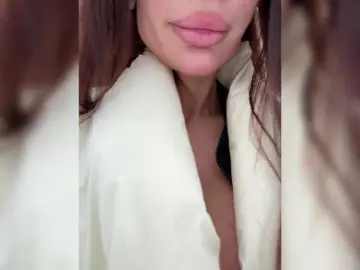 Bongacams Watch Live Sex Cams of OrgazMia