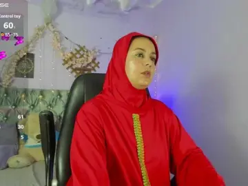 BadraSaadi from bongacams