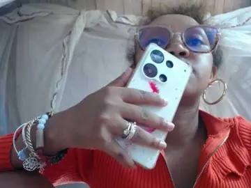 Bongacams Nude Webcam of pretty-ass