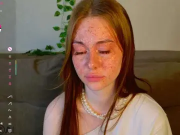 Bongacams Adult Video Chat of Roxy-Sunny