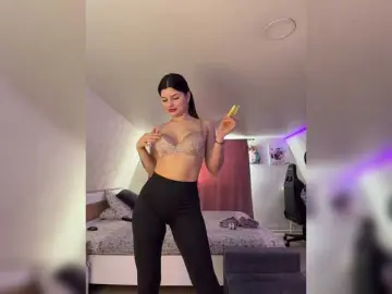 Bongacams Watch Live Sex Cams of -MaybeBaby-