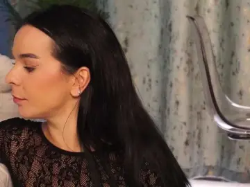 Bongacams Watch Live Sex Cams of DeniseBlu