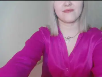 Bongacams Watch Live Sex Cams of -Sweet-smile-