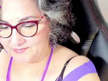 Bongacams Adult Video Chat of cataleya-mom