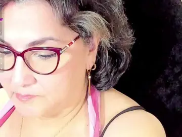 Bongacams Live Sex Cam of cataleya-mom