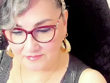 Bongacams Private Sex Chat of cataleya-mom