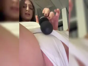 Bongacams Live Porn of PARTYNEXTNEXT