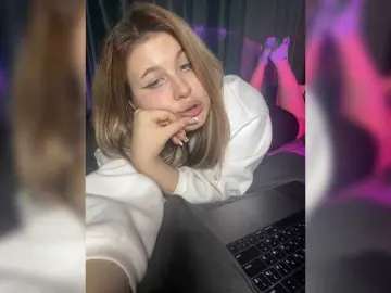 Bongacams Nude Webcam of Silviyaa