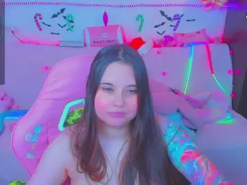 Bongacams Free Porn Cam of LittleKitsune