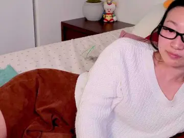 Bongacams Watch Live Sex Cams of MySweetSofie