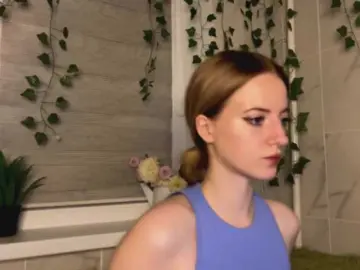 Bongacams Private Sex Chat of -LisaMeow-