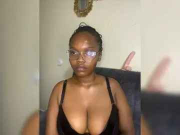 Bongacams Live Sex Cam of Curvy-maxy9