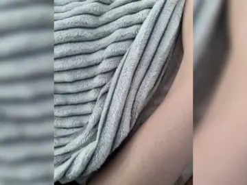 Bongacams Watch Live Sex Cams of pinklildoll