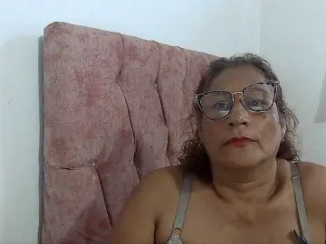 Bongacams Sex Cam of charrysexy