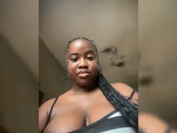 Bongacams Live Sex Cam of PrettyJade