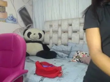 Bongacams Nude Webcam of paulina-evans