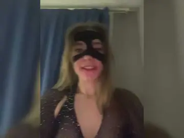 YouShlut from bongacams